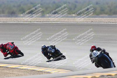 media/Oct-30-2022-CVMA (Sun) [[fb421c3cec]]/Race 10 Supersport Middleweight Shootout/